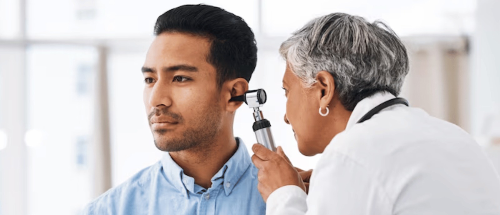 Protecting your ears with regular hearing check-ups at Aanvii Hearing Are You Protecting Your Ears the Right Way? Schedule Your Hearing Check-Ups with Aanvii Hearing!